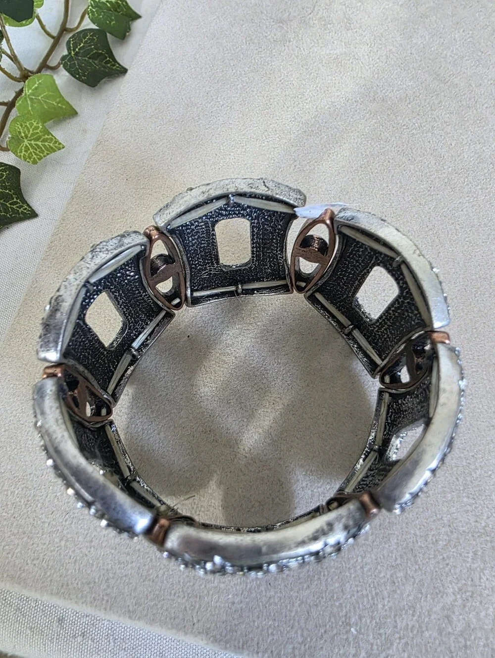 Bold Vintage-Style Rhinestone & Filigree Cutout Statement Stretch Cuff Bracelet
